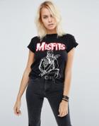 Asos Boyfriend T-shirt With Misfits Print - Black