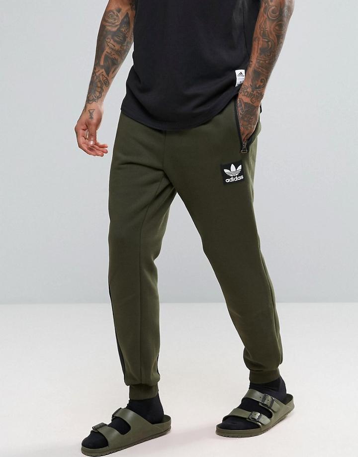 Adidas Originals Brand Pack Joggers In Green Ay9302 - Green