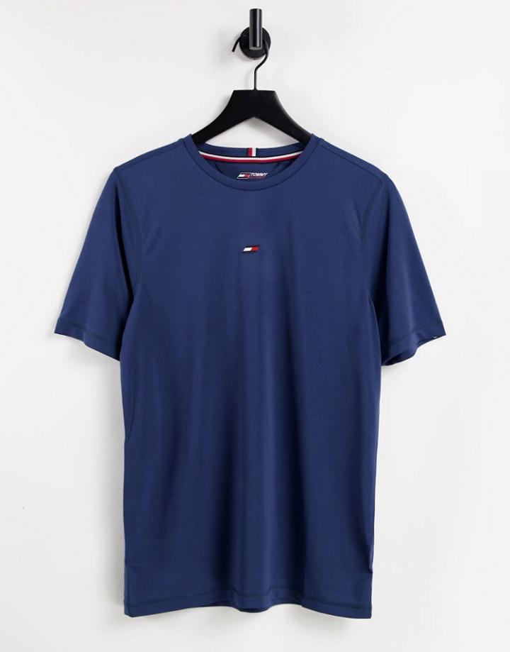 Tommy Hilfiger Performance T-shirt With Small Chest Flag Logo In Blue-blues