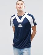 Umbro T-shirt With Panelling Detail - Navy