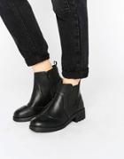 New Look Chunky Chelsea Boots - Black