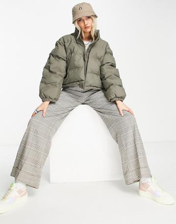 Weekday Promis Short Padded Jacket In Dark Khaki - Khaki-green