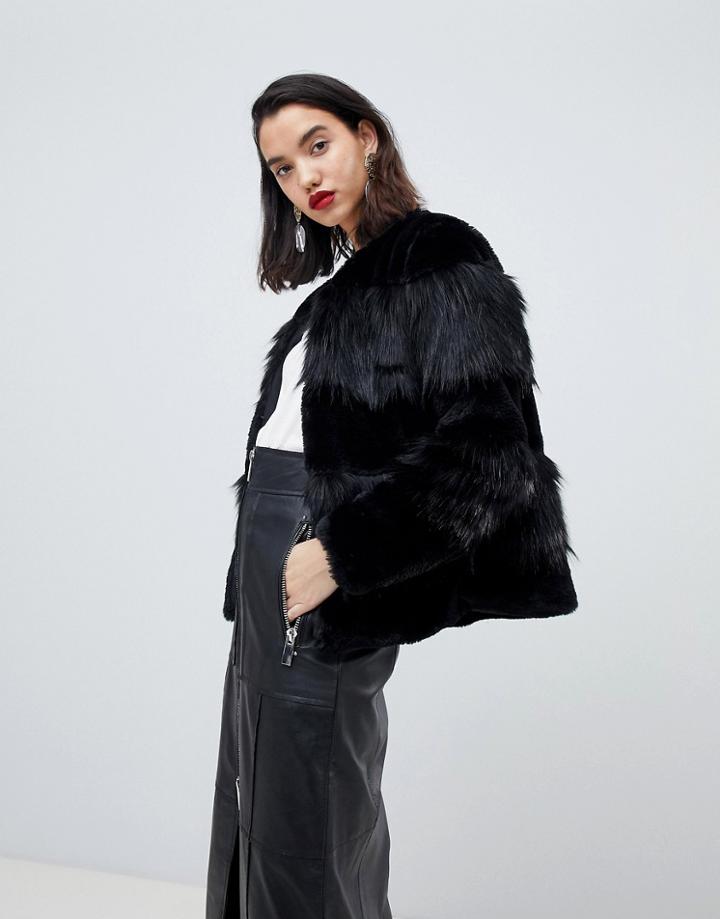 Vero Moda Short Faux Fur Jacket-black