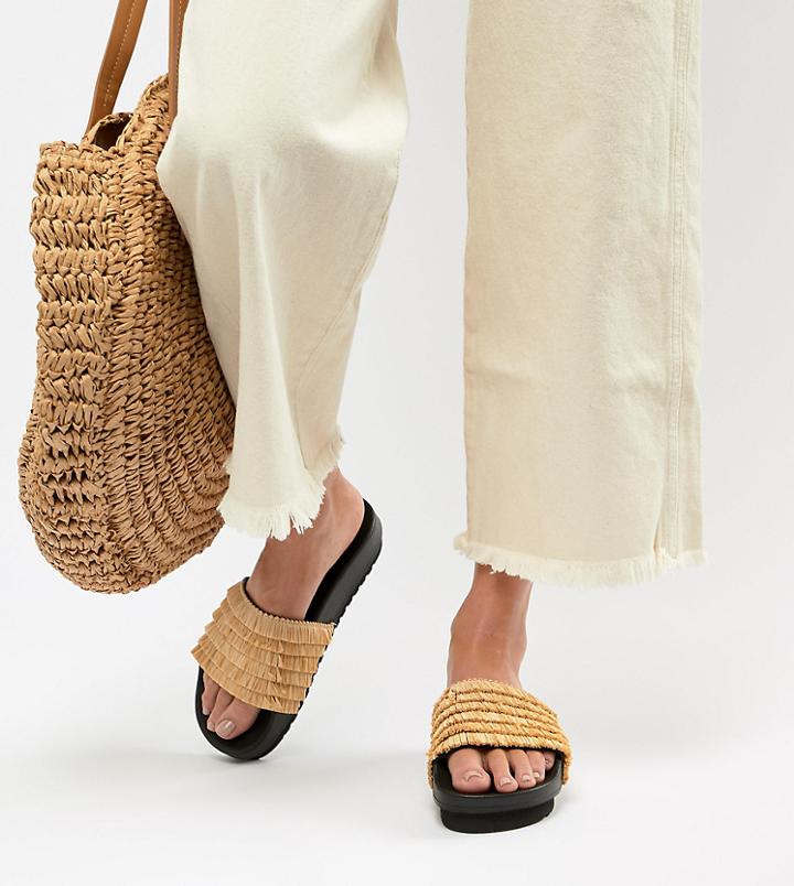 Sixty Seven Flatform Sliders - Beige