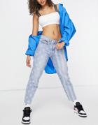 Tommy Jeans Stars And Stripes Jeans In Light Wash-blues