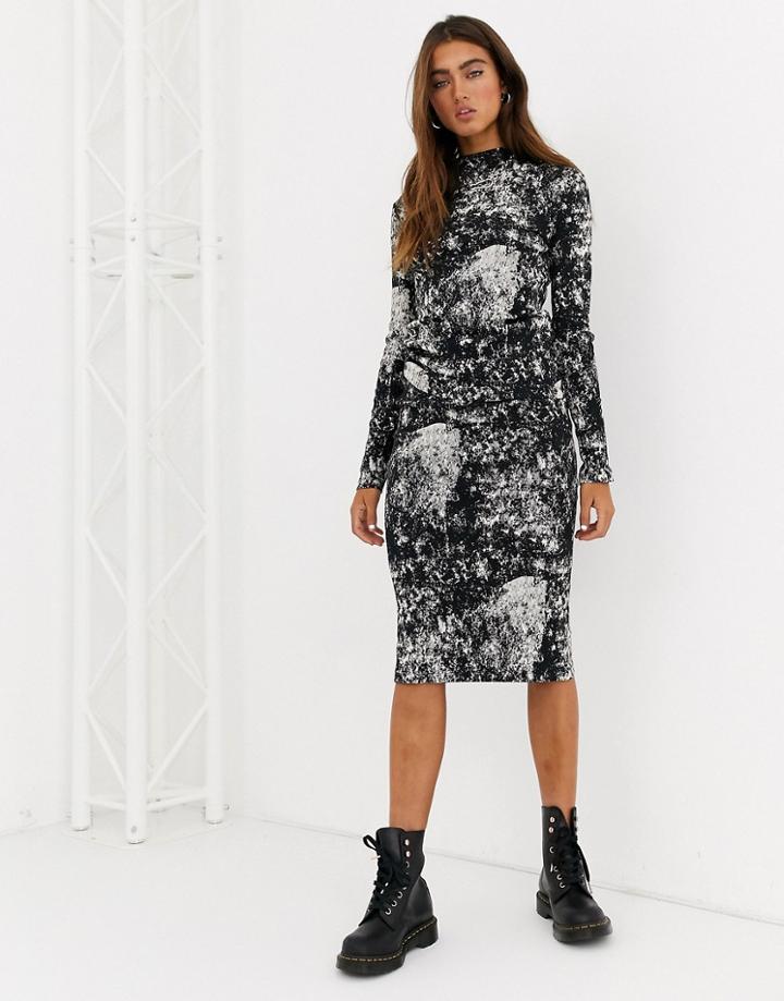 Noisy May Plisse Midi Skirt In Marble Print-black