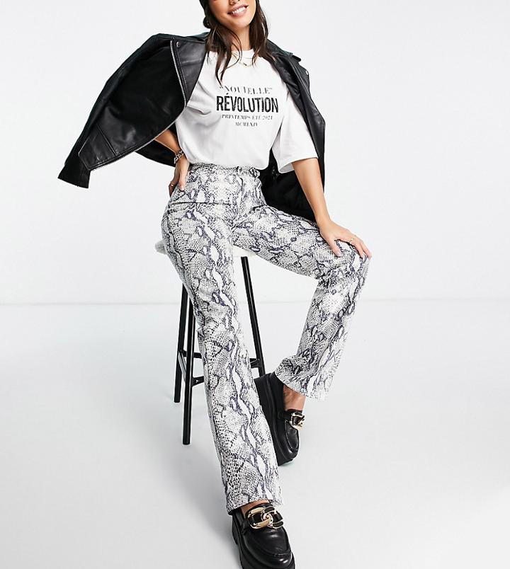 Topshop Tall 90s Snake Printed Joni Flared Jeans-white