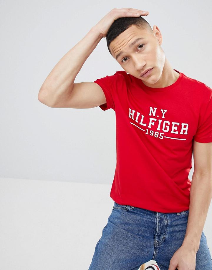 Tommy Hilfiger Koby Ny Logo T-shirt In Red - Red