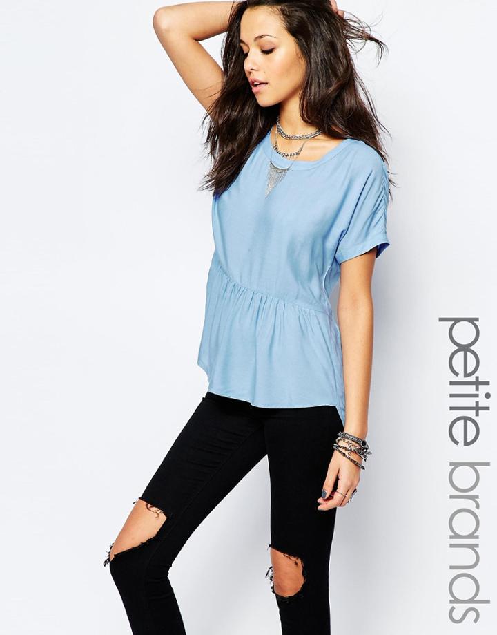 Noisy May Petite Short Sleeve Top With Frill Hem - Blue
