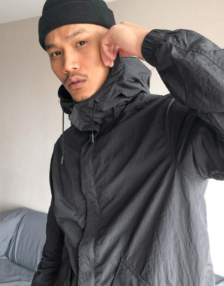 Pull & Bear Lightweight Parka Jacket In Black