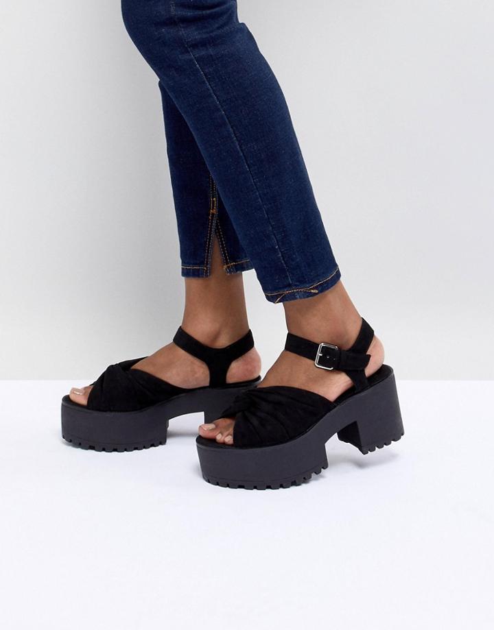 Pull & Bear Twist Front Chunky Platform Sandal - Black