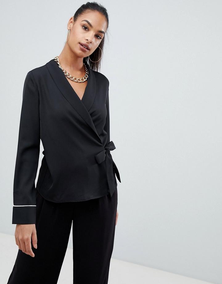 Boohoo Contrast Piping Wrap Satin Blouse In Black - Black