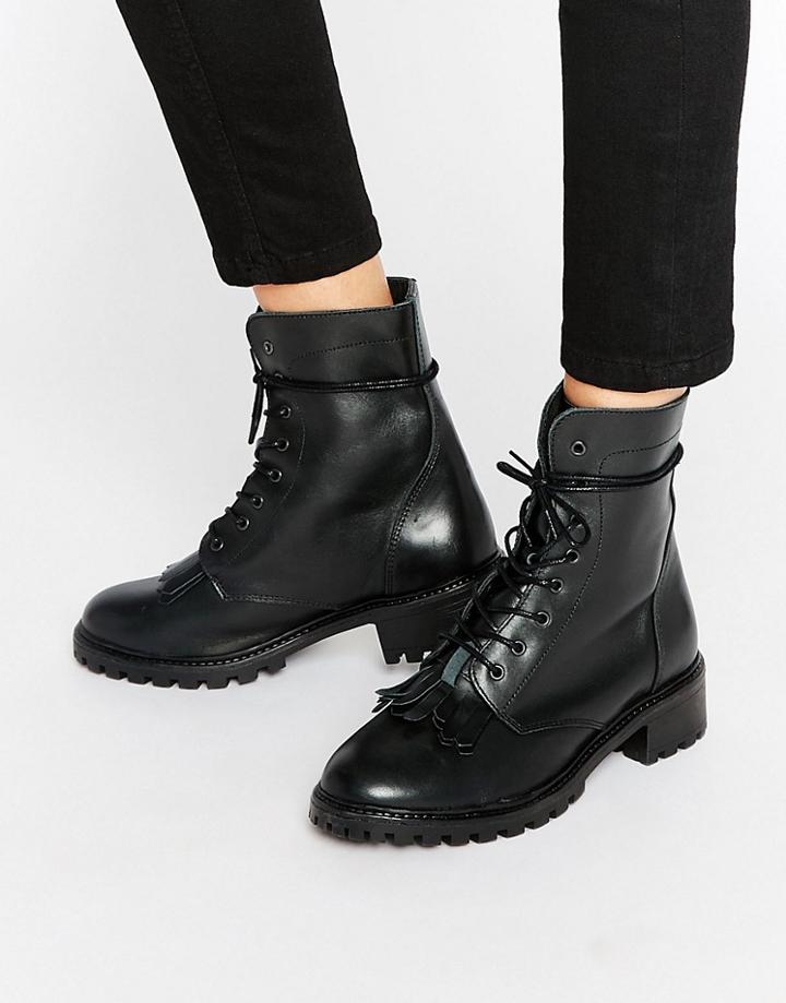 Pieces Diza Kiltie Leather Lace Up Boots - Black