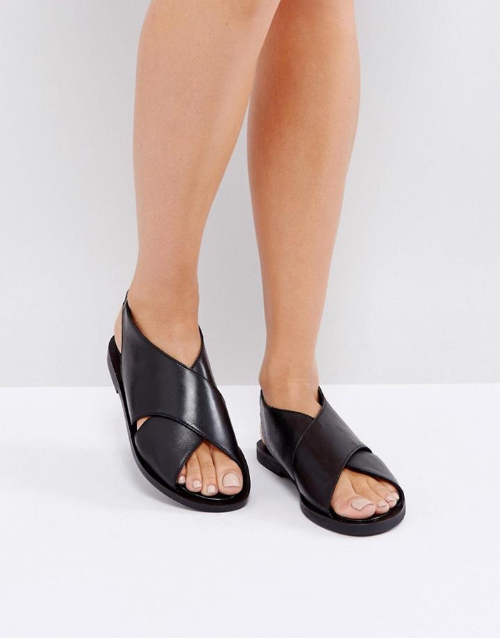 Warehouse Crossover Sandal - Black