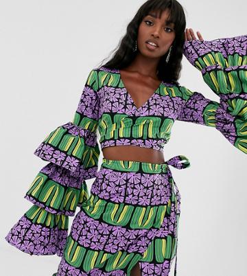 Ttya Ruffle Sleeve Plunge Front Crop Top In Multi Geo Print - Multi