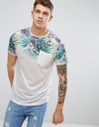 New Look T-shirt With Fade Palm Print In White - White