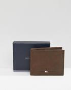 Tommy Hilfiger Johnson Leather Mini Billfold Wallet - Brown