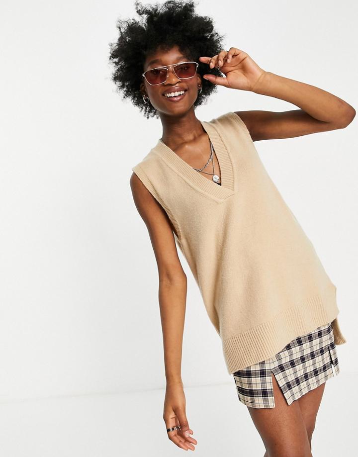Qed London Knitted Tank In Beige-neutral
