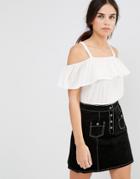 Daisy Street Cold Shoulder Top With Frill Detail - White