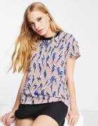 Fred Perry X Amy Winehouse Lightning Bolt Print T-shirt In Multi-white