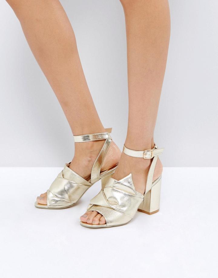 Park Lane Oversized Knot Front Heel Sandal - Gold