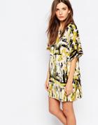 Vila Graphic Print Oversized Shift Dress - Amber Grenn Pr
