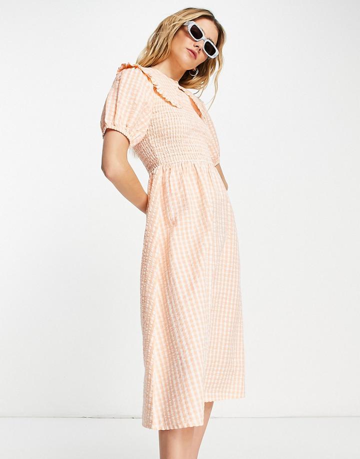 Neon Rose Midi Dress With Shirred Bodice And Oversized Collar In Apricot Gingham Seersucker-multi