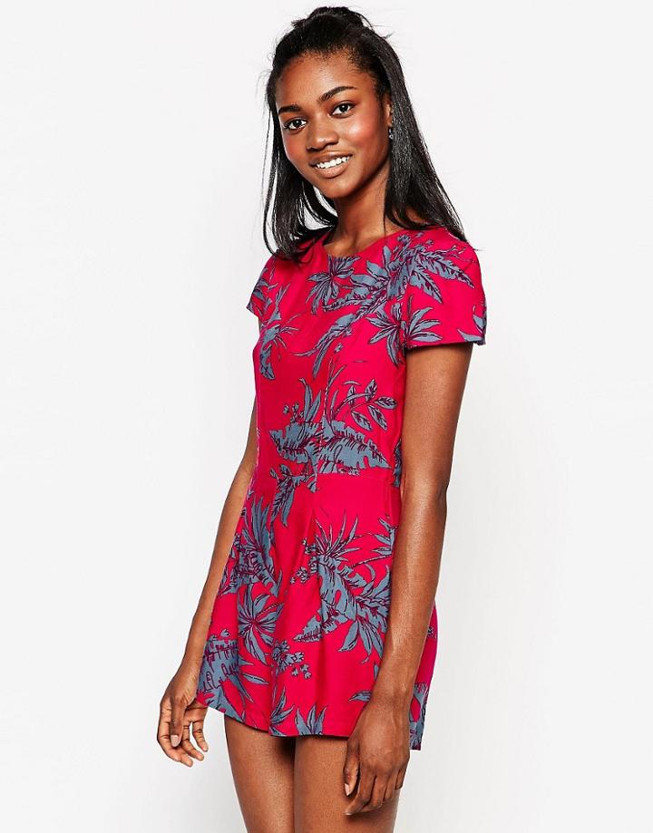 Motel Hoppy Cap Sleeve Romper In Two Tone Floral Raspberry - Raspberry