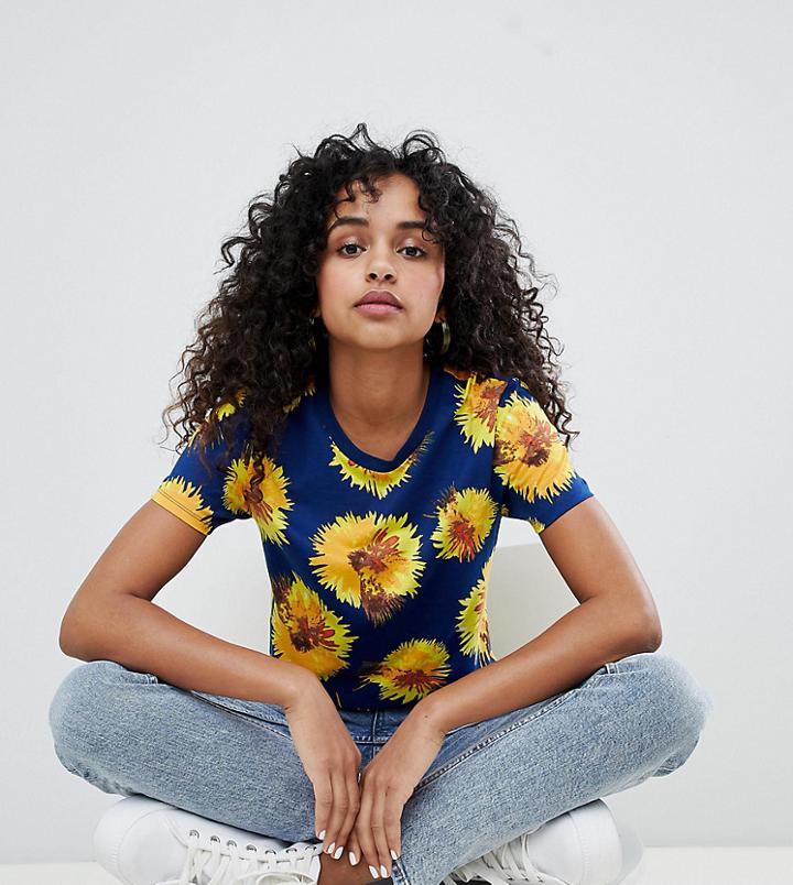 Monki T-shirt With Flower Feather Print - Multi