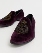 Asos Design Loafers In Burgundy Velvet With Badge - Red