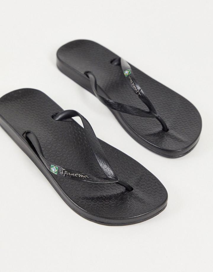 Ipanema Anatomica Flip Flops In Black