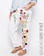 Alice & You Embroidered Girlfriend Jean - White