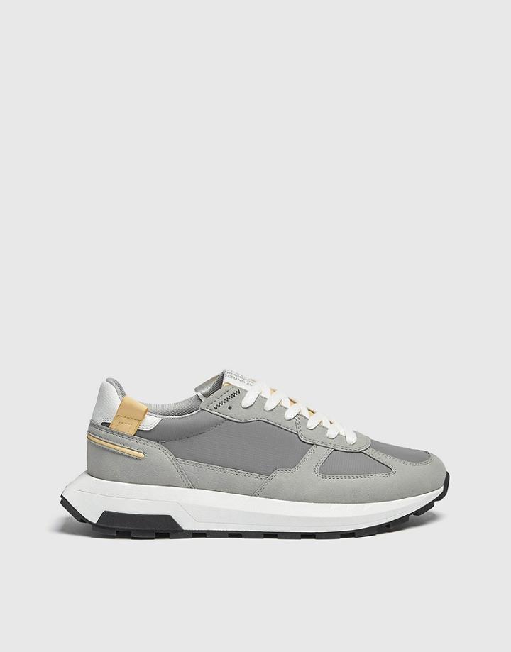 Pull & Bear Chunky Runner Sneakers In Gray