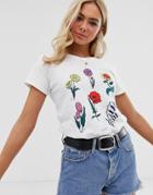 Heartbreak Relaxed Tee Wih Floral Graphic - White