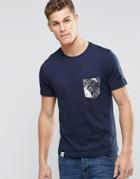 Tommy Hilfiger T-shirt With Floral Pocket In Navy In Regular Fit - Navy