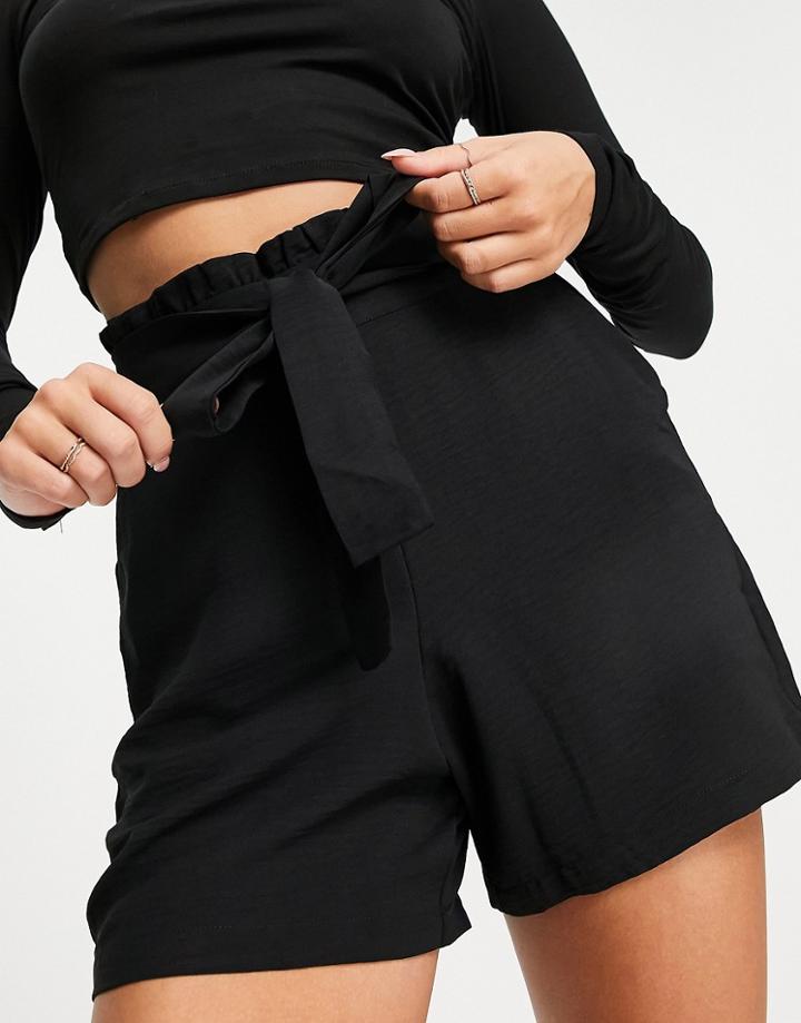 Vila High Waisted City Short In Black