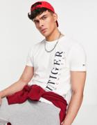 Tommy Hilfiger Vertical Logo T-shirt In White