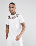 Criminal Damage T-shirt In White With Floral Neck - White