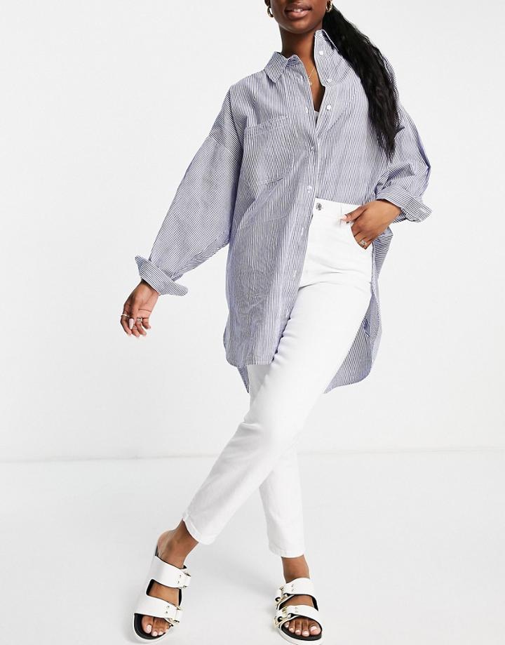 Stradivarius Slim Mom Jean With Stretch In White