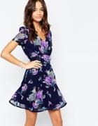 Yumi Tea Dress In Swallow And Rose Print - Navy