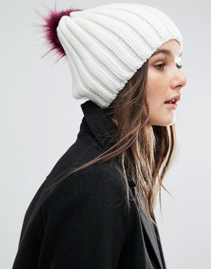 7x Beanie Hat With Contrast Pom Pom - White