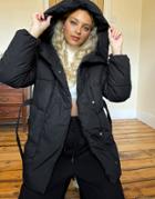 Bershka Belted Padded Puffer Jacket With Hood In Black