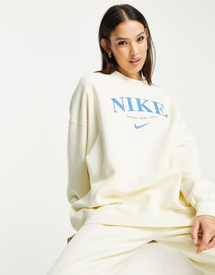 Nike Essential Retro Fleece Crew Sweatshirt In Coconut Milk-white
