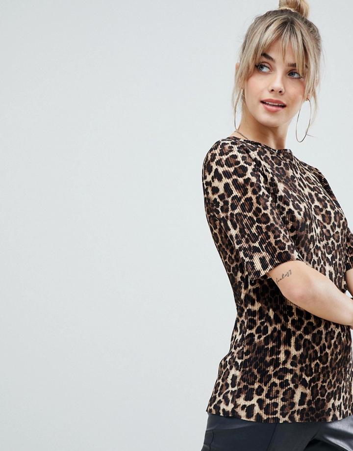 Prettylittlething Plisse Top In Leopard - Brown