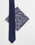 Gianni Feraud Ditsy Floral Pocket Square With Plain Satin Tie In Navy