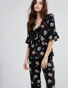 Fashion Union V Neck Top In Floral Co-ord - Black
