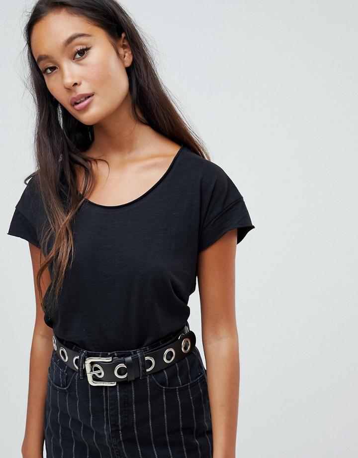 Pull & Bear Basic Scoop Neck T-shirt In Black - Black