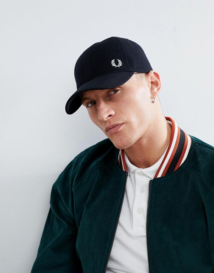 Fred Perry Pique Cap In Black - Black