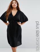 Missguided Plus Plunge Pleated Midi Dress - Black