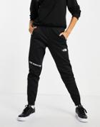 The North Face Training Mountain Athletic Sweatpants In Black